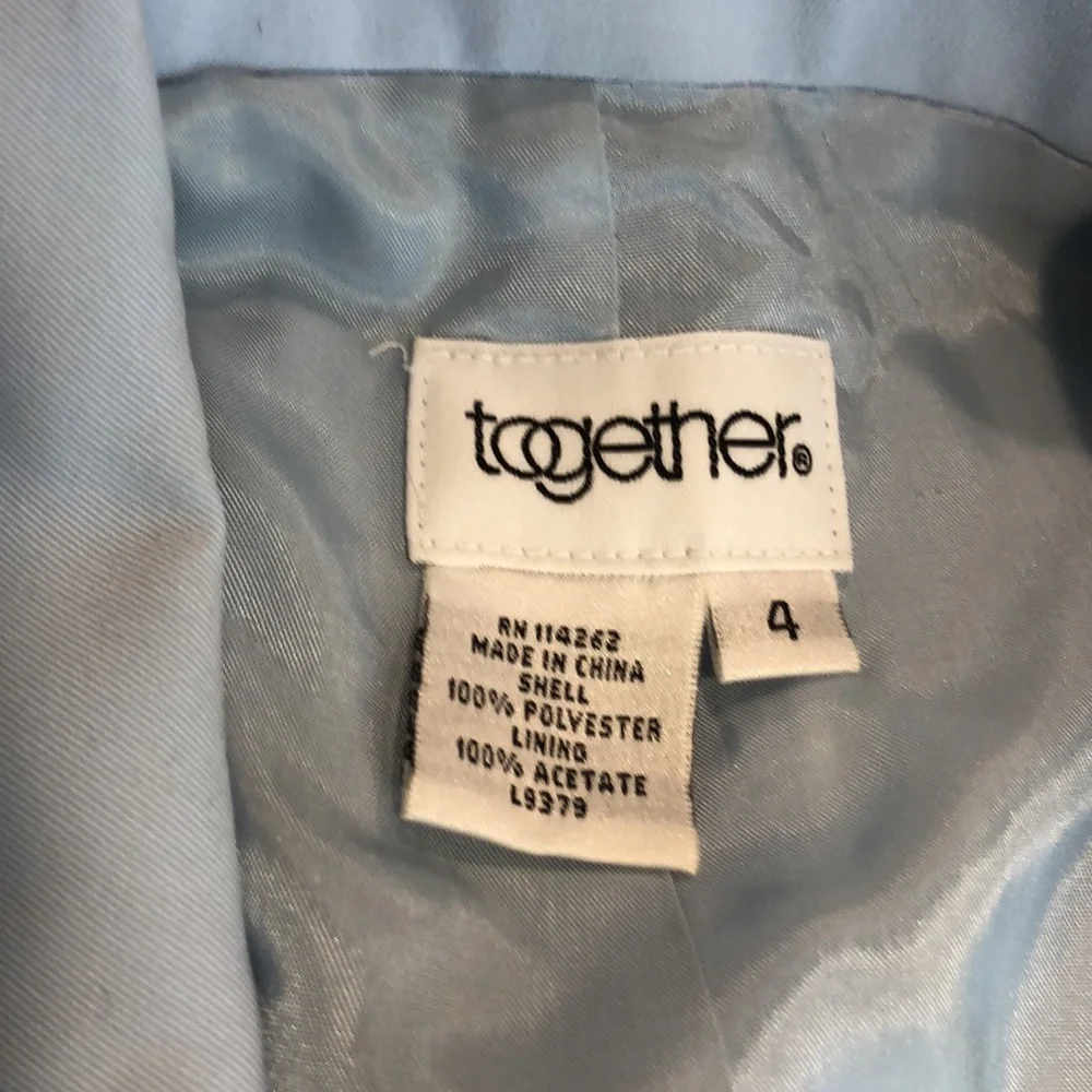 Pastel blue skirt suit - Picture 5 of 7